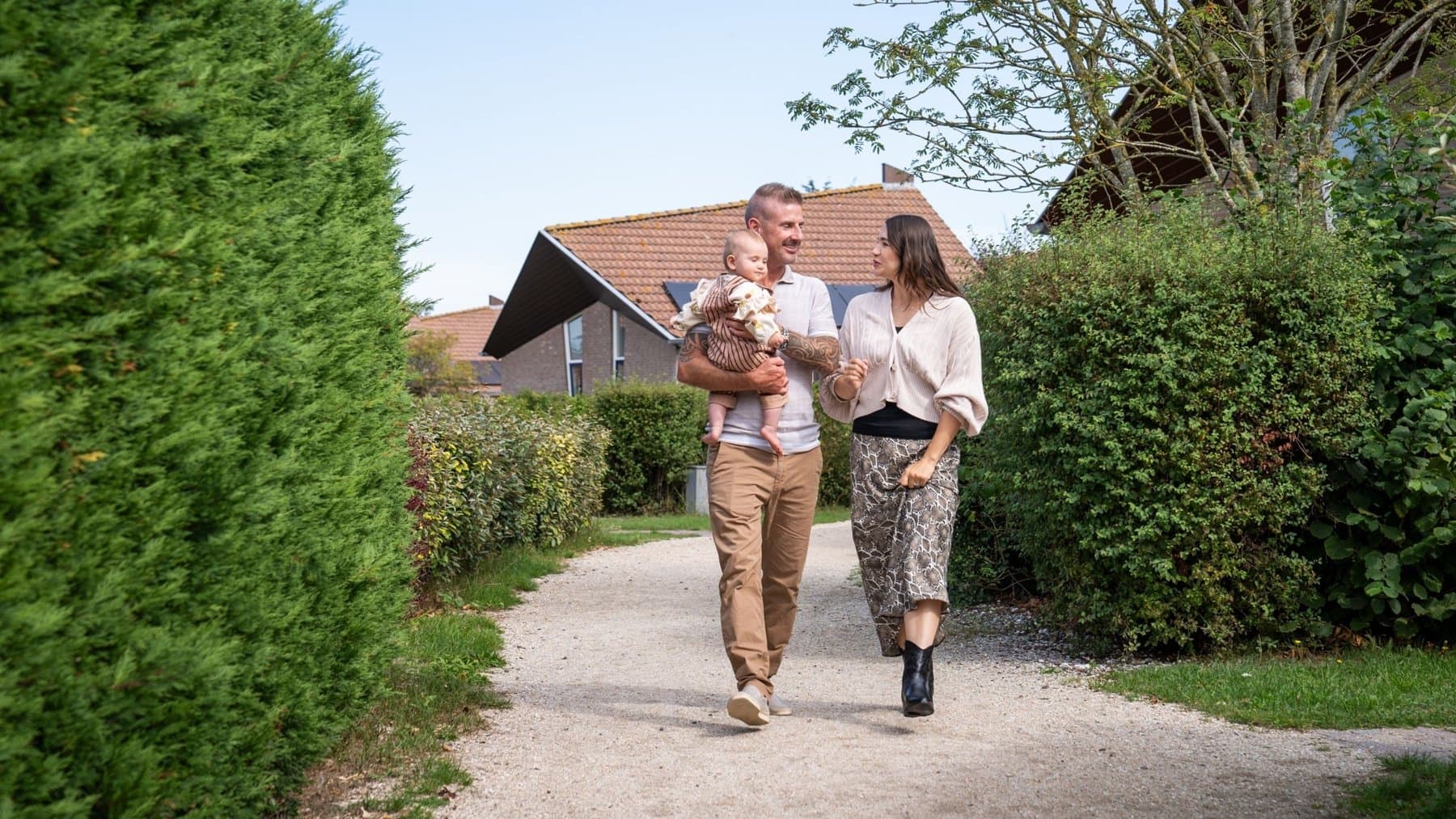 Familie op een vakantiepark op Texel
